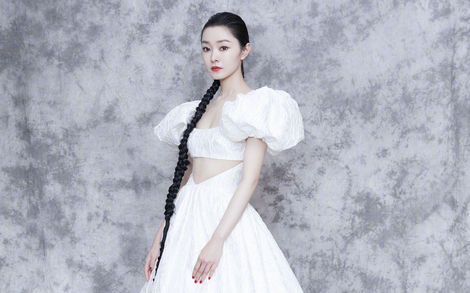 AYX官网-拉明·亚马尔成为欧洲杯最年轻进球球员，本届欧洲杯最年轻球员