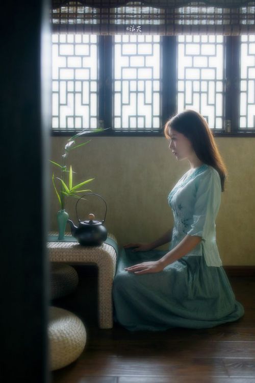 美国反曲弓男队在世界青年射箭锦标赛中获得金牌，反曲弓国际比赛多少米