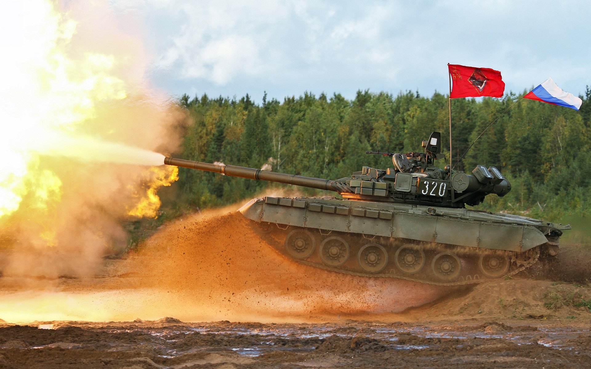 球队是否通过边路连续推进撕裂密集防守线路