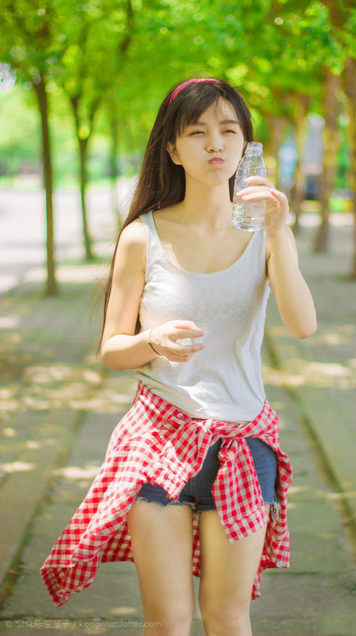 “马科斯·梅特罗的全场防守表现,为阿根廷美洲狮队筑起钢铁防线”