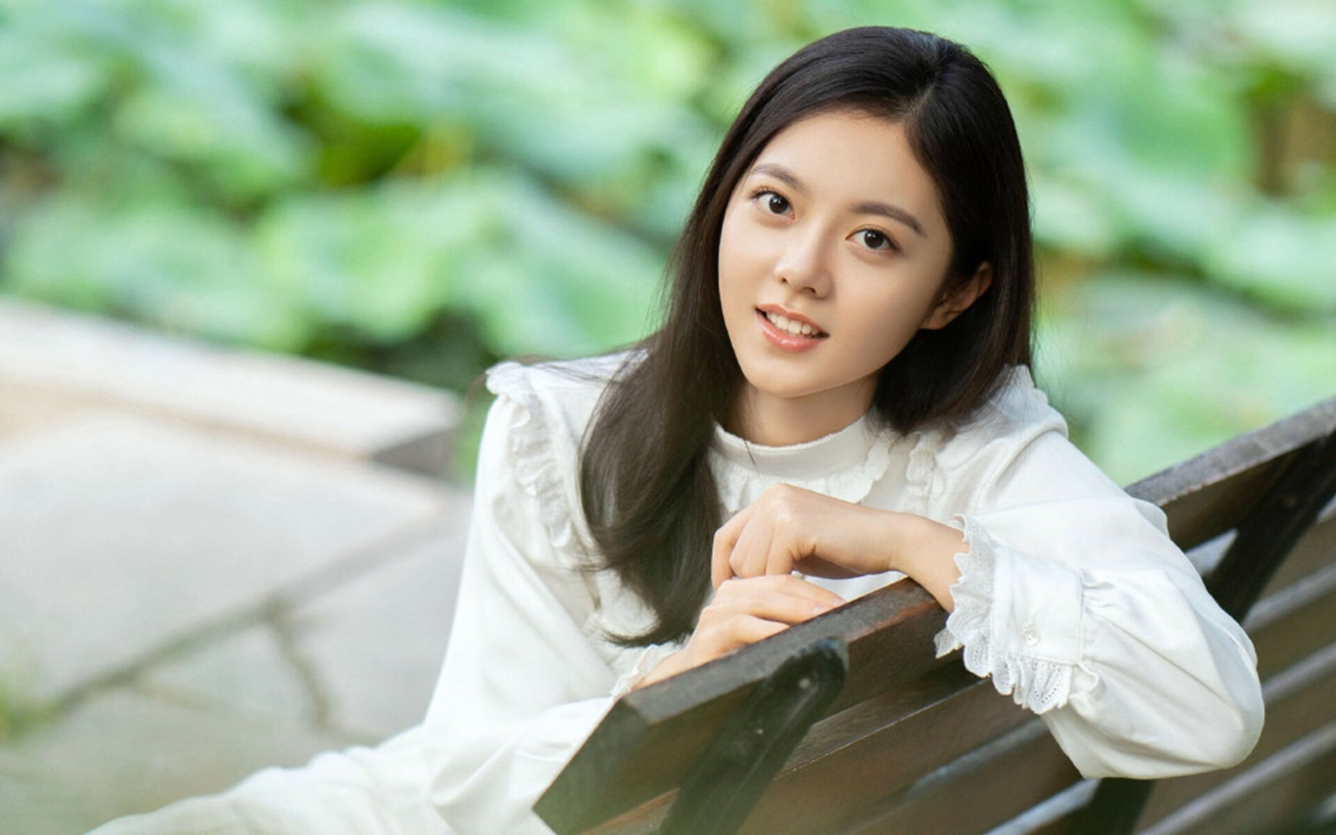 荷兰队在欧洲预赛中持续发力,士气高昂