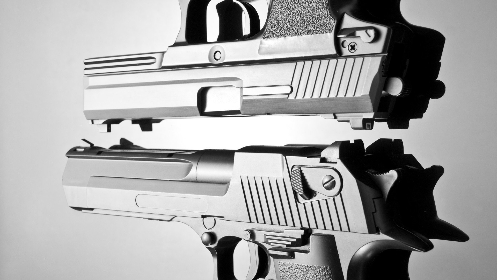 阿伦·斯密斯：以冷静思维指挥全黑队进攻，让比赛节奏变得流畅